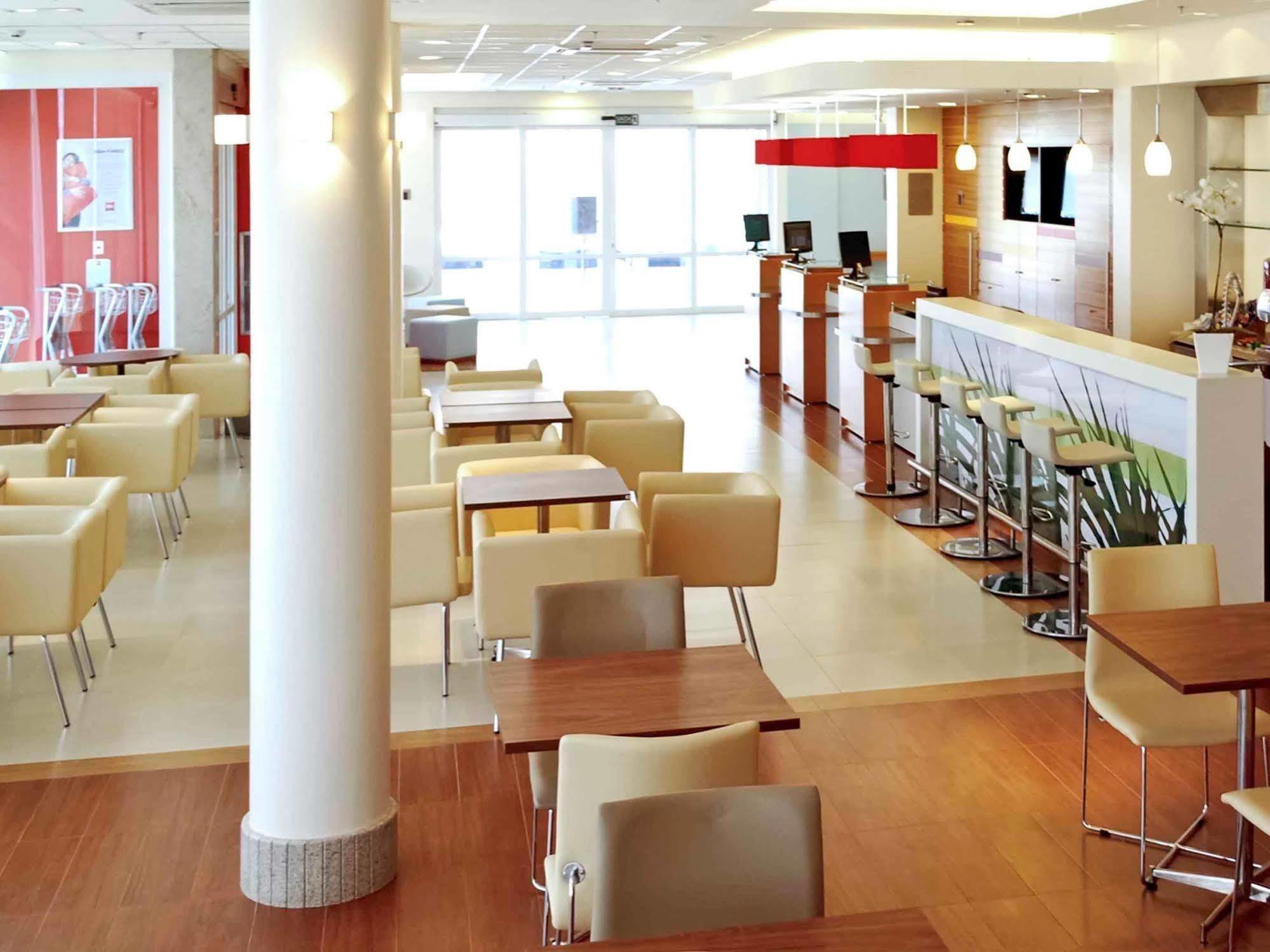 Отель Ibis Itu Plaza Shopping Ресторан фото